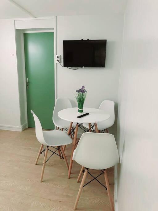 Grand Appartement Peripherie De Paris Et N1 "Appart'6" Pierrefitte-sur-Seine Dış mekan fotoğraf
